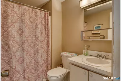 82 Cinnamon Springs #82, South Windsor, CT 06074 - Photo 17