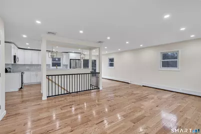 1095 Durham Road, Wallingford, CT 06492 - Photo 5