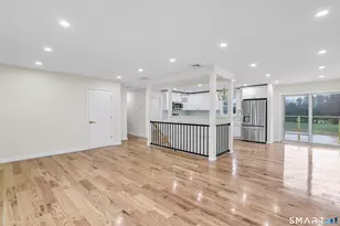 1095 Durham Rd, Wallingford, CT 06492 - Photo 3