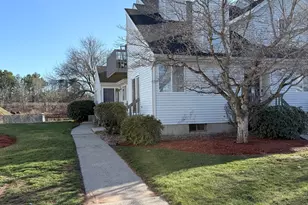 806 Hartford Rd, Manchester, CT 06040 - Photo 1