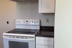 806 Hartford Rd, Manchester, CT 06040 - Photo 11