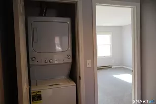 15 Boughton St, Danbury, CT 06810 - Photo 23