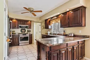 16 Timber Springs Rd, New Fairfield, CT 06812 - Photo 9