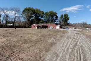 128 Tarbox Rd, Plainfield, CT 06374 - Photo 3