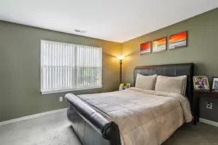 27 Riverview Ct, Brookfield, CT 06804 - Photo 11