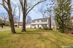 117 Roslyn Dr, New Britain, CT 06052 - Photo 3