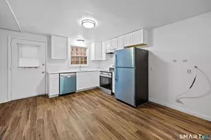 9 Maple Ave, Canton, CT 06019 - Photo 5