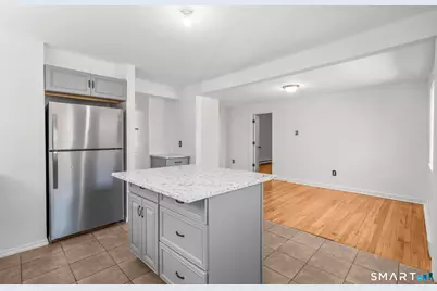 28-32 Starr Avenue #11, Danbury, CT 06810 - Photo 9