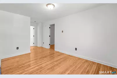 28-32 Starr Avenue #11, Danbury, CT 06810 - Photo 11