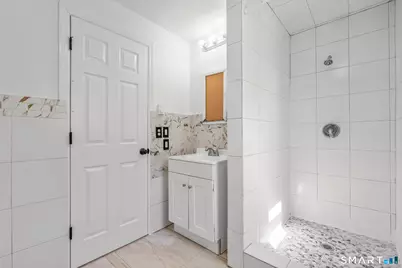 28-32 Starr Avenue #11, Danbury, CT 06810 - Photo 17