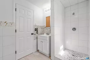 28-32 Starr Ave, Danbury, CT 06810 - Photo 17