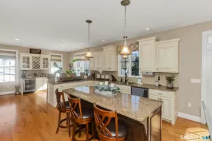 84 Bobolink Ln, Somers, CT 06071 - Photo 5