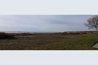 32 West Walk, West Haven, CT 06516 - Photo 17