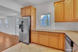 57 Vineyard Rd, North Haven, CT 06473 - Photo 11