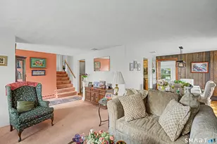 13 Reynolds Dr, Wallingford, CT 06492 - Photo 3