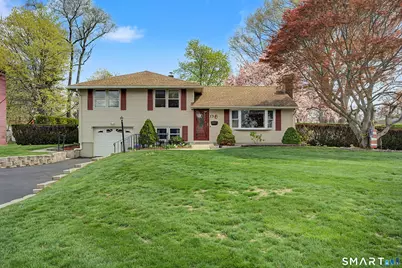 13 Reynolds Drive, Wallingford, CT 06492 - Photo 1