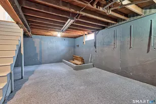 402 Homestead Ave, Waterbury, CT 06705 - Photo 21