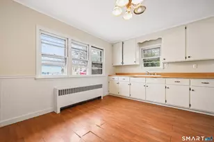 402 Homestead Ave, Waterbury, CT 06705 - Photo 7