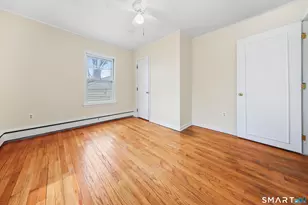 402 Homestead Ave, Waterbury, CT 06705 - Photo 15