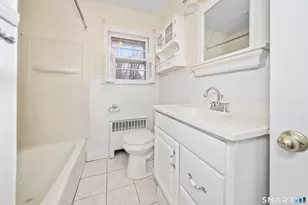 402 Homestead Ave, Waterbury, CT 06705 - Photo 19