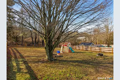 11 Green Briar Road, Norwich, CT 06360 - Photo 3