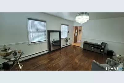 321 Evers Street, Bridgeport, CT 06610 - Photo 3