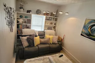 321 Evers St, Bridgeport, CT 06610 - Photo 13