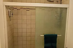 321 Evers St, Bridgeport, CT 06610 - Photo 15