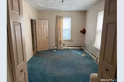 37 Jones Street, West Haven, CT 06516 - Photo 7