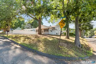 73 Lanouette St Ext, Meriden, CT 06451 - Photo 17