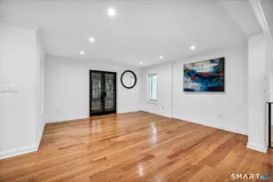 6 W Hill Dr, West Hartford, CT 06119 - Photo 15