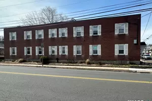 7 Upson St, Bristol, CT 06010 - Photo 5