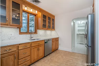 225 Auburn Road, West Hartford, CT 06119 - Photo 15