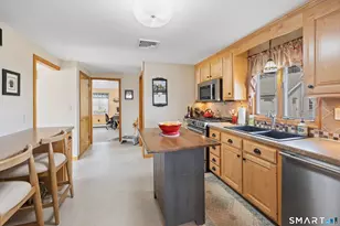 141 Little Fawn Rd, Southington, CT 06489 - Photo 7