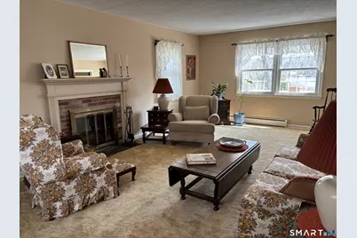 5 Colonial Drive, East Lyme, CT 06333 - Photo 5