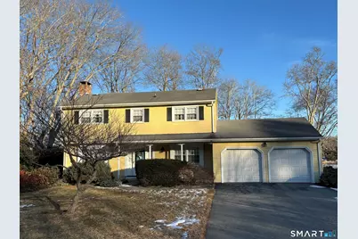 5 Colonial Drive, East Lyme, CT 06333 - Photo 1