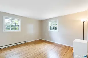 280 E Main St, Clinton, CT 06413 - Photo 9