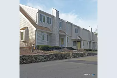 11 Macintosh Lane #11, Ansonia, CT 06401 - Photo 1