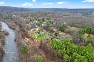 589 Huckleberry Hill Rd, Avon, CT 06001 - Photo 37