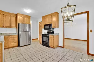 281 Turnpike Rd, Somers, CT 06071 - Photo 13