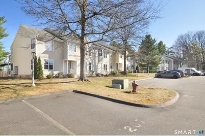 207 Country Club Court #207, Rocky Hill, CT 06067 - Photo 3