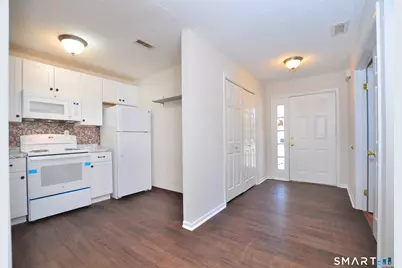 207 Country Club Court #207, Rocky Hill, CT 06067 - Photo 7