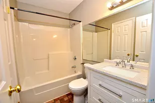 207 Country Club Ct, Rocky Hill, CT 06067 - Photo 25