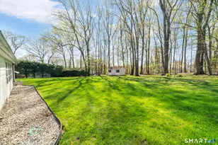 28 Beechwood Rd, Plainville, CT 06062 - Photo 3