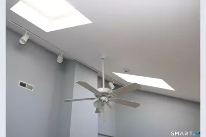 4 Shelton Street, Derby, CT 06418 - Photo 19