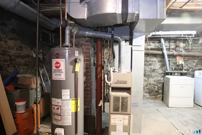 4 Shelton Street, Derby, CT 06418 - Photo 27