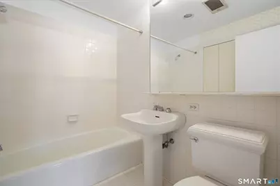 1 Milbank Avenue #1A, Greenwich, CT 06830 - Photo 17