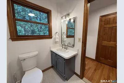 8 Phoebee Lane, Brookfield, CT 06804 - Photo 25