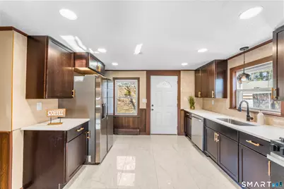 246 Main Street, East Hartford, CT 06118 - Photo 5