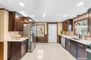 246 Main St, East Hartford, CT 06118 - Photo 5